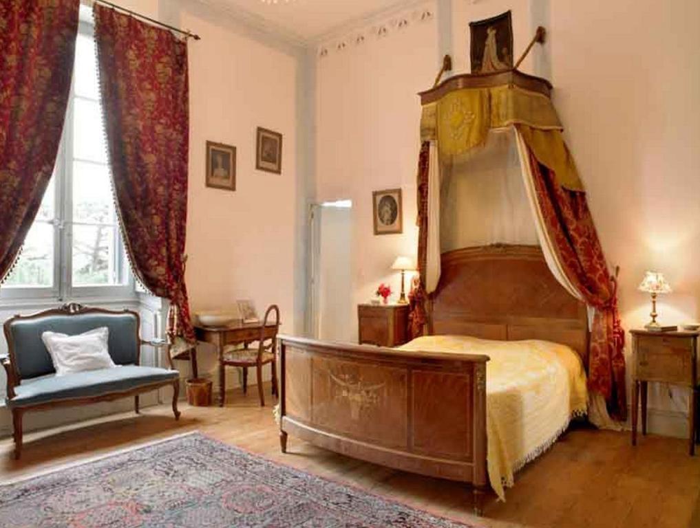 Chambres D'Hotes Du Chateau De Saint Sulpice La Sauvetat-sur-Lède Zimmer foto